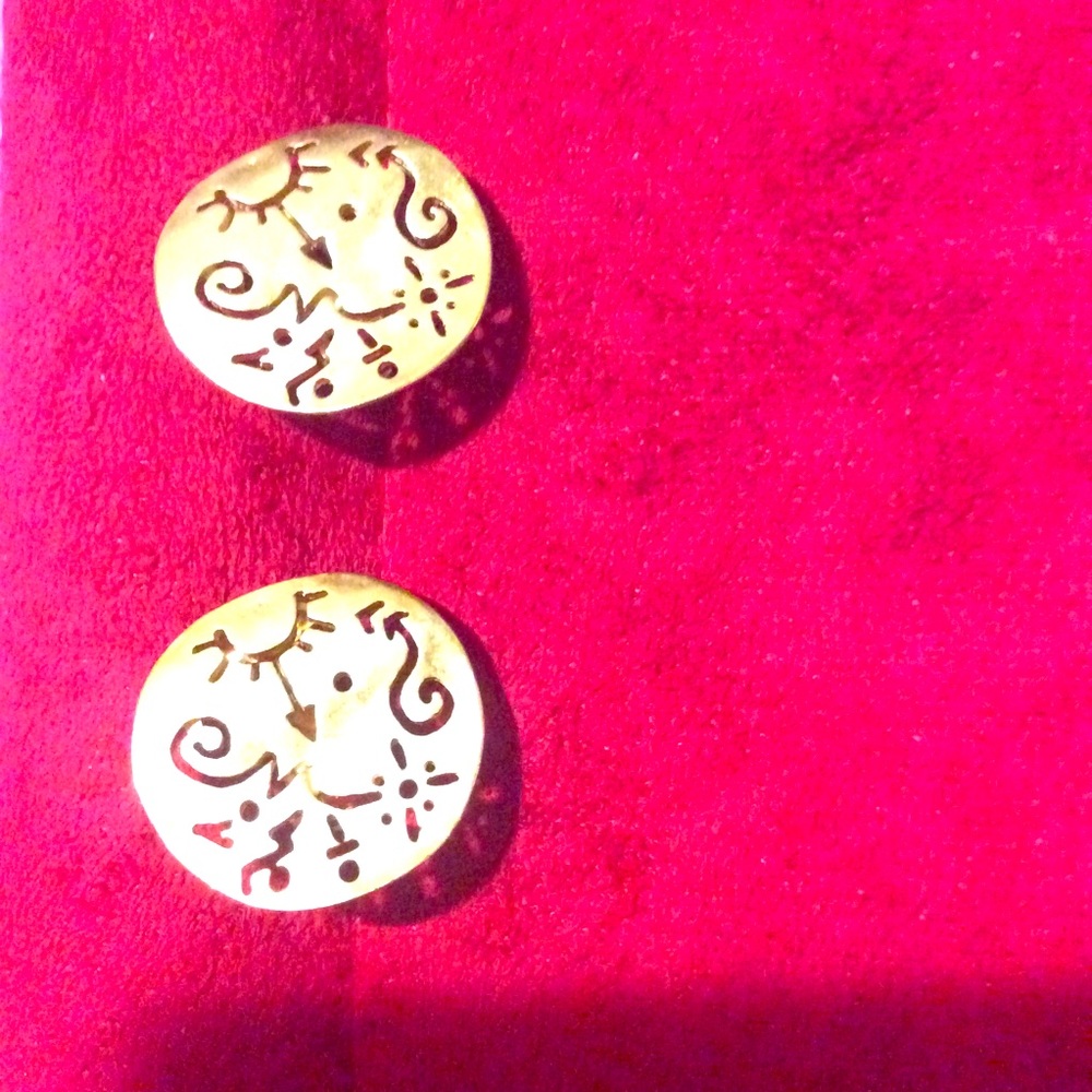 Cut out Tribal clip earring art sun 4 directions